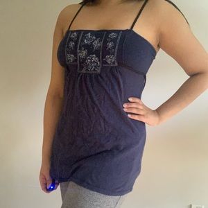 NAVY AND WHITE EMBROIDERED TANK TOP